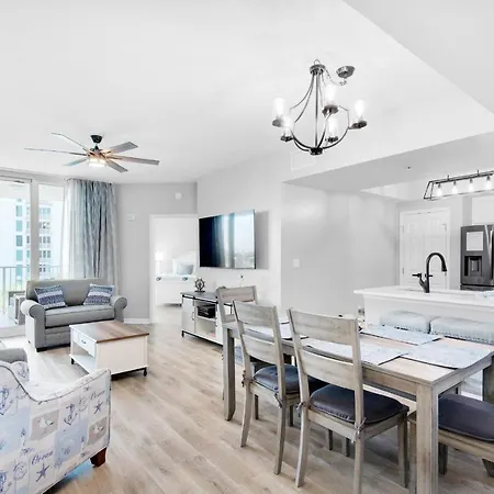 Palms Resort #1515 Full 2 Bedroom